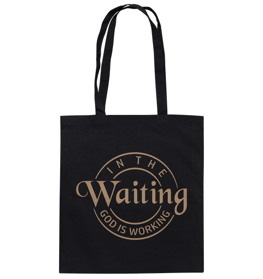 Im Warten wirkt Gott - Baumwolltasche - GfoitMa - Black / ca. 38x42
